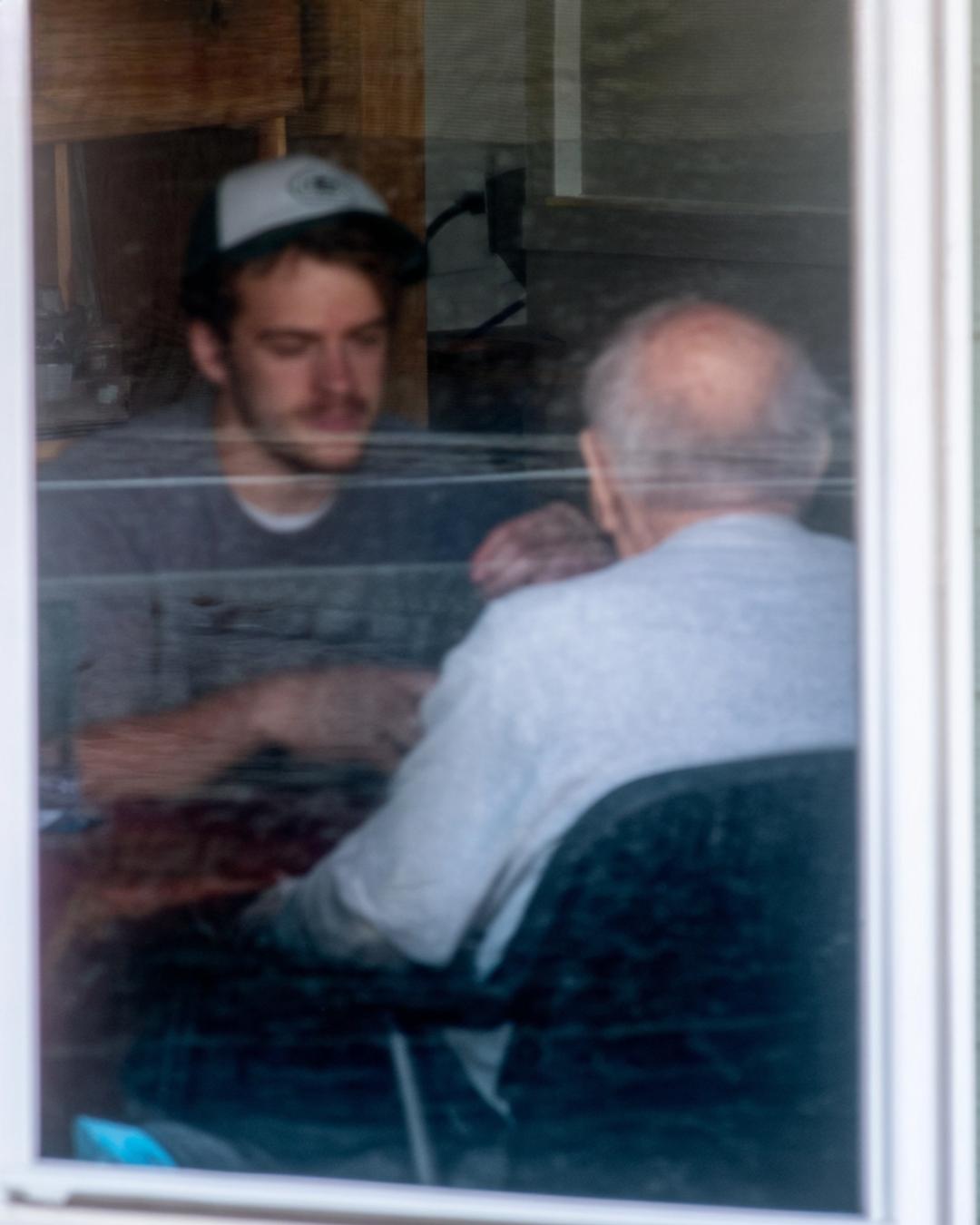 I Visited My Grandpa on Father’s Day — What My Brother Did Broke My Heart
