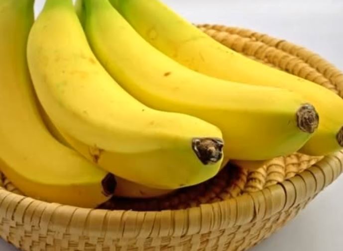 Should You Eat Bananas for Breakfast? Here’s What Experts Say