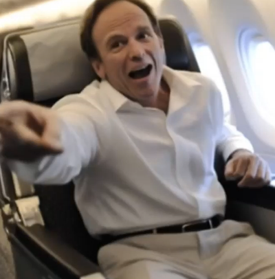 Teen Teaches Rude Passenger a Lesson in Business Class