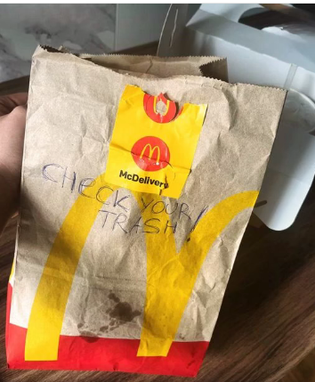 The Quick Note That Saved My Family