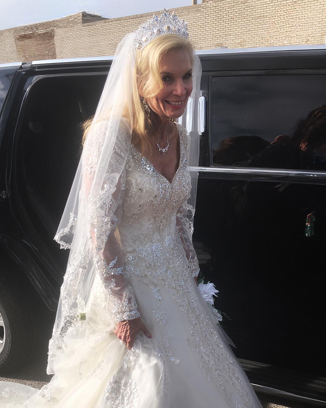 Bride Outsmarts Her Mother’s Drama with One Brilliant Wedding Twist