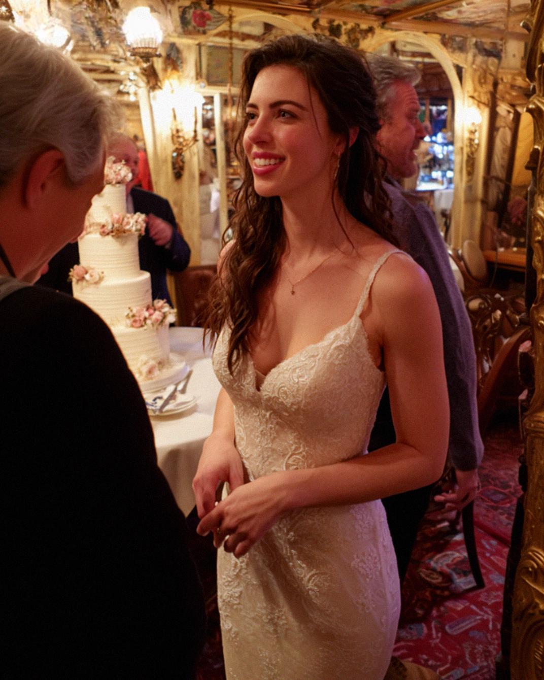 Bride Gives Groom’s Mother a Letter Before Wedding – Its Contents End the Reception in Silence