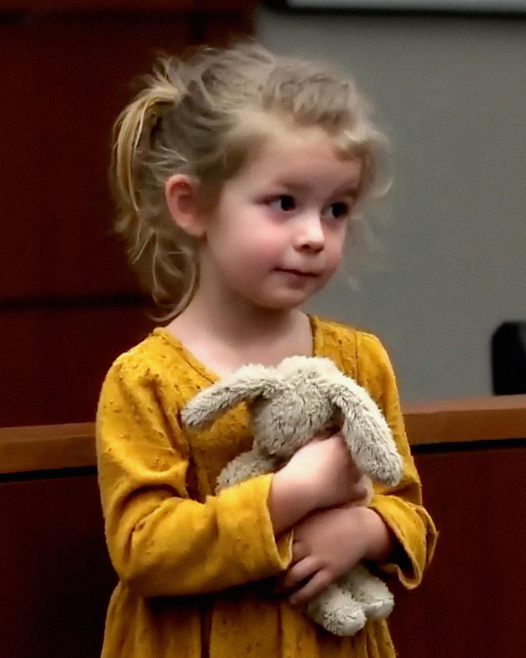 During My Divorce Hearing, My 5-Year-Old Said Just Seven Words—And the Court Went Silent