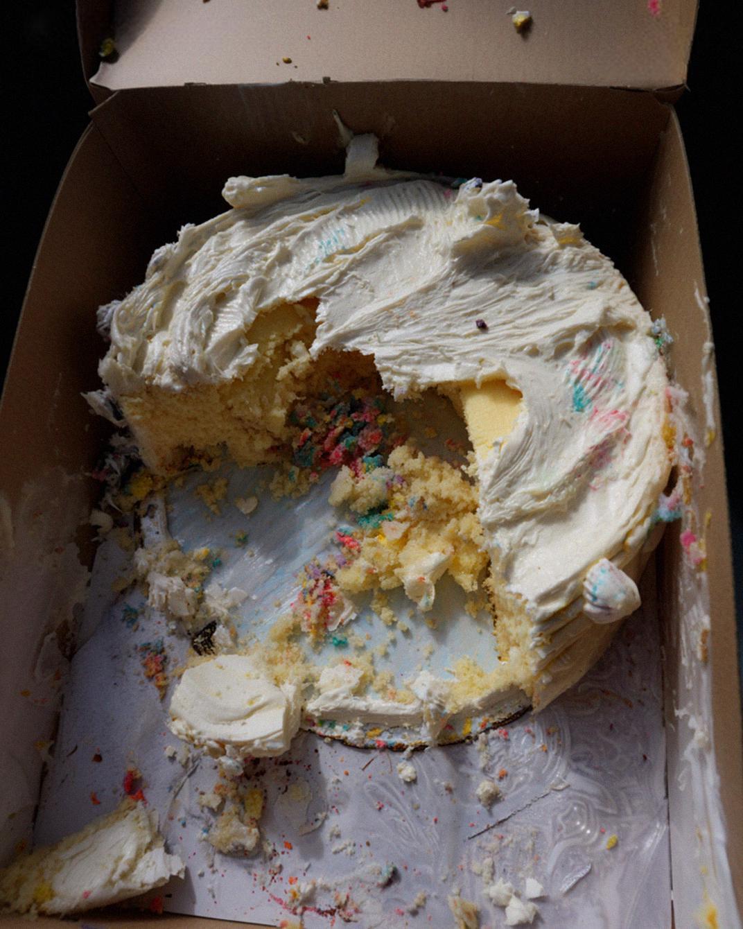 I Baked a Cake for My Daughter’s 9th Birthday – What Happened Next Broke My Heart but Brought Us Closer