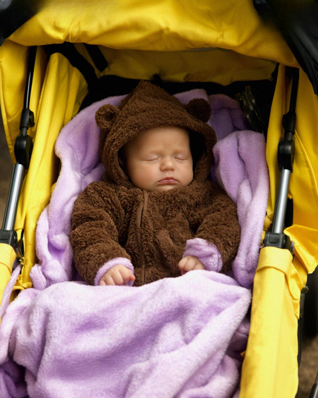I Bought an Old Stroller for My Daughter at a Flea Market—When I Cleaned It, I Unexpectedly Found an Envelope Inside