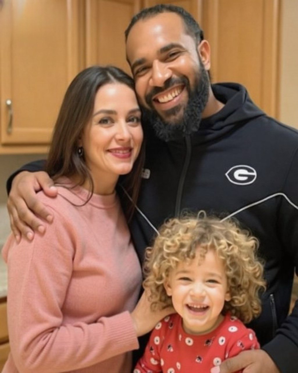 A DNA Test Shattered Our Family — but My Own Results Exposed a Truth No One Saw Coming