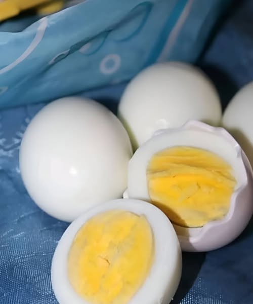 Boiled Eggs vs. Fried Eggs — Which One Fuels Your Morning Better?