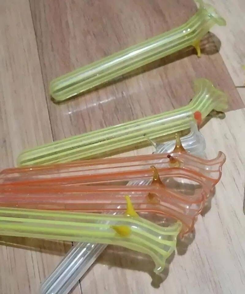 The Tiny Box in My Grandmother’s Closet That Uncovered a Forgotten Kind of Elegance